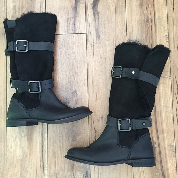 Emu Shoes - Emu Ambrose Sheepskin Black Boots, Sz 7